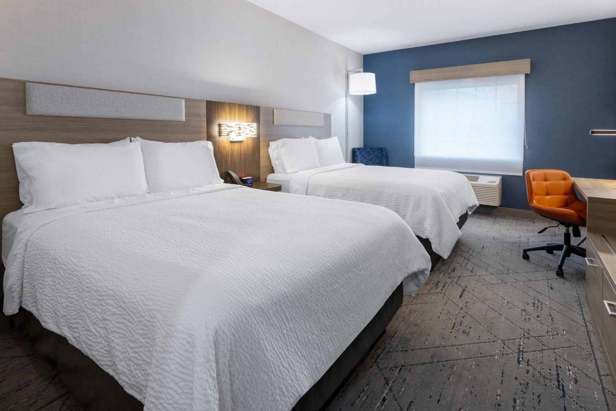 Holiday Inn Express Hotel & Suites Center Township, An Ihg Hotel Monaca Esterno foto